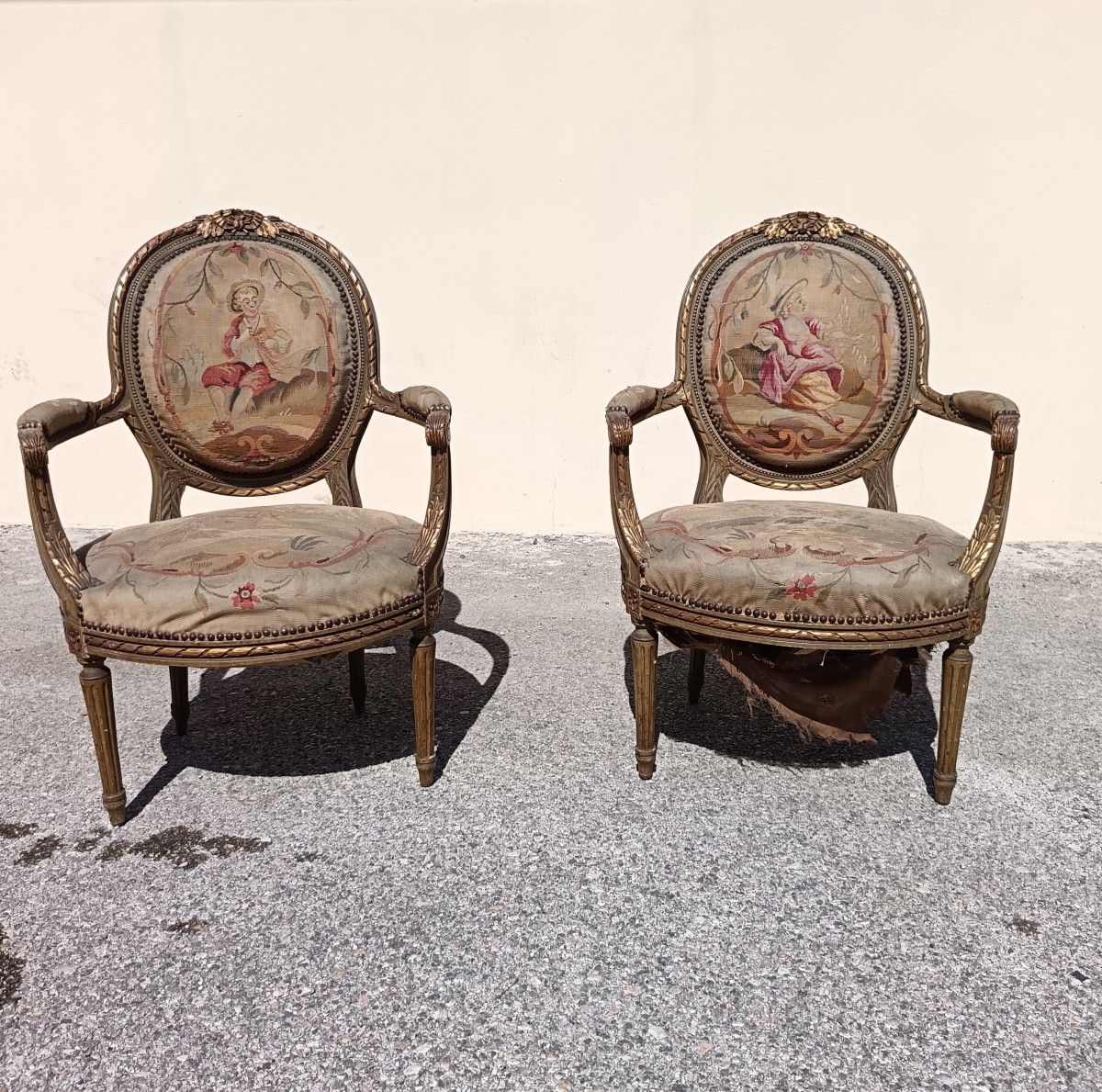 Coppia di poltroncine francesi 800