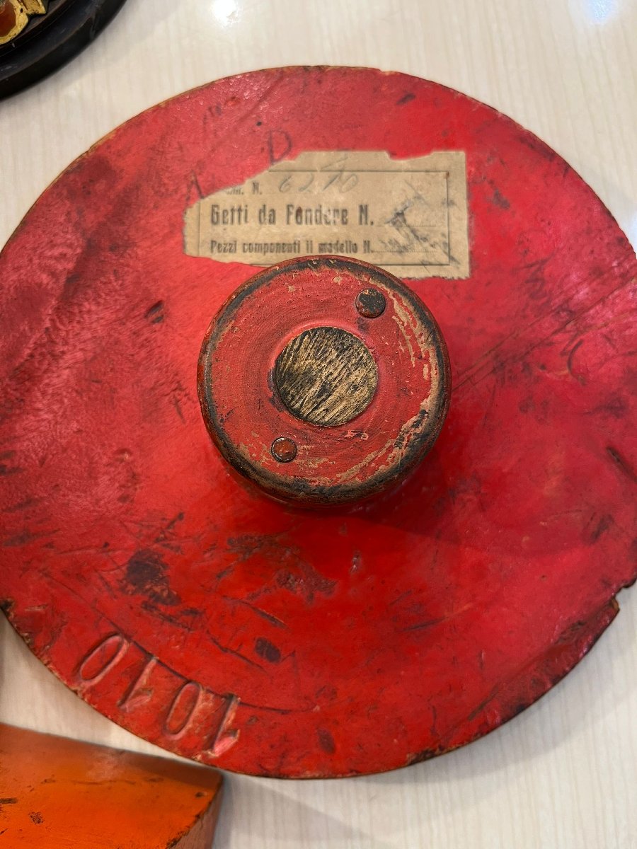Stampi in legno di forme "fonderia Zanotti" di Santarcangelo di Romagna inizio XXsec-photo-1