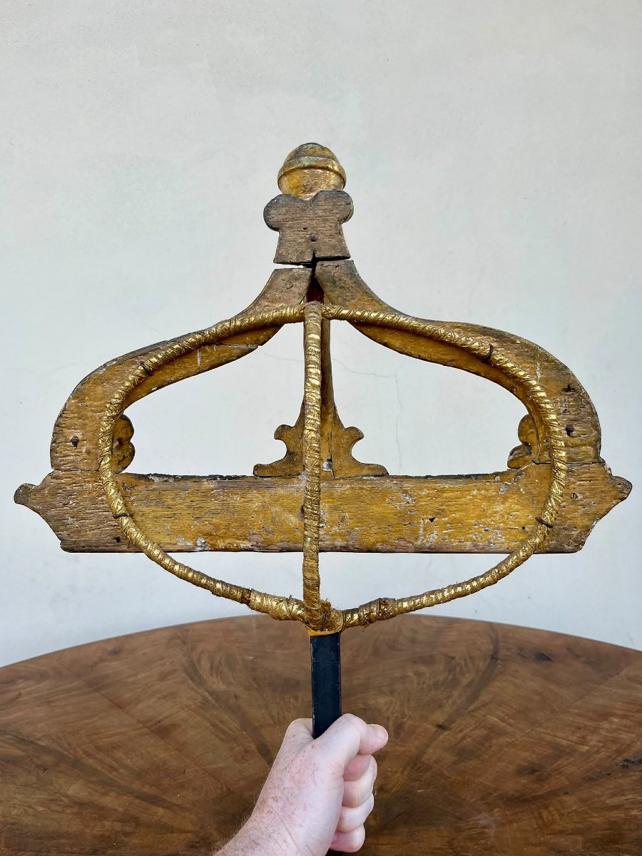 Corona in legno oro zecchino per letto del 700-photo-4