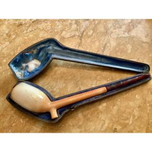 Antique Long Stem Meerschaum Pipe 