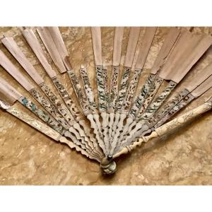 Louis XV Period Fan Without Decoration 