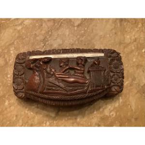 Snuff Box Made Of Corrozo Wood Carved With An Ancient Scene 