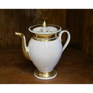 Paris Porcelain Ewer With Gold Trim, Empire Period 