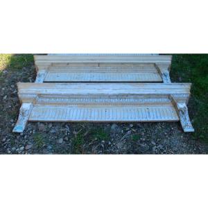 Pair Of 19th-century Wooden Capitals, 2.42 Meters