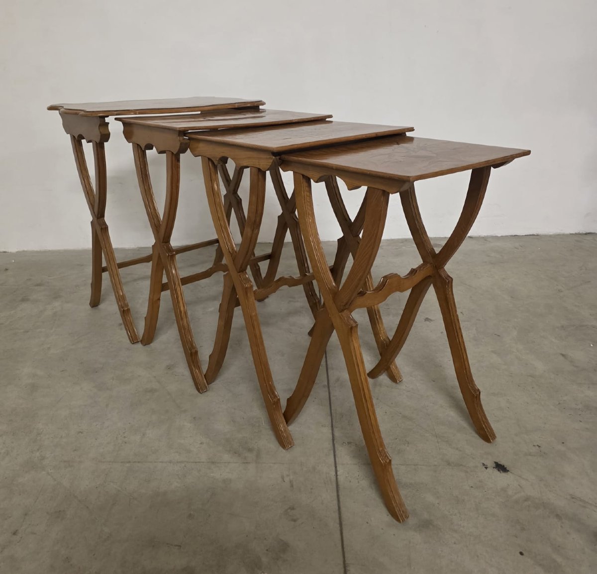 Tavolini ad incastro attribuiti ad Emille Gallè-photo-2