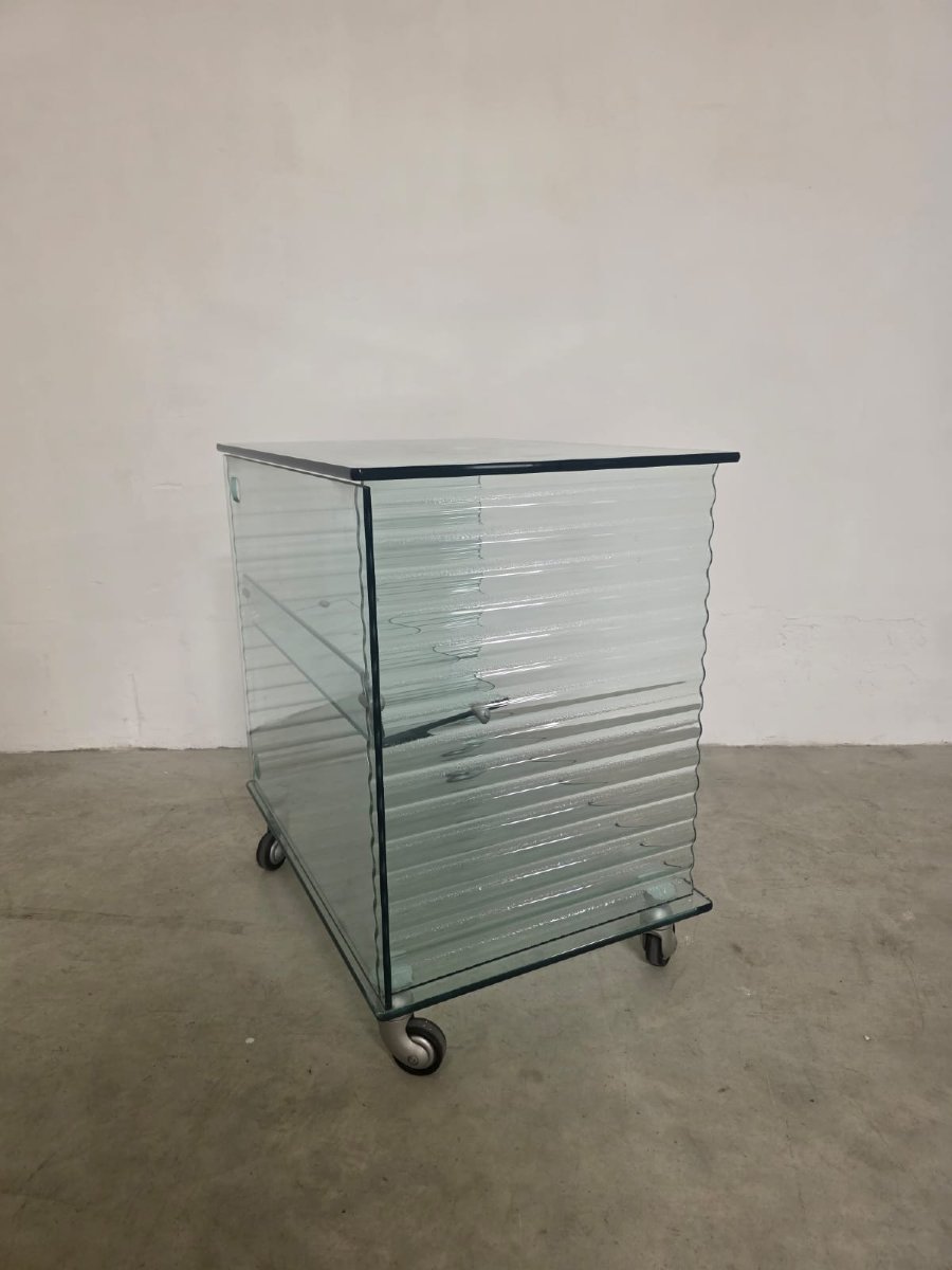 Carrello serie Onda di Ron Arad per Fiam.-photo-1