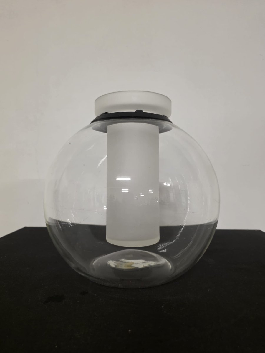 Vaso della serie Progetti di Gianfranco Frattini per Kristal Sonoro.