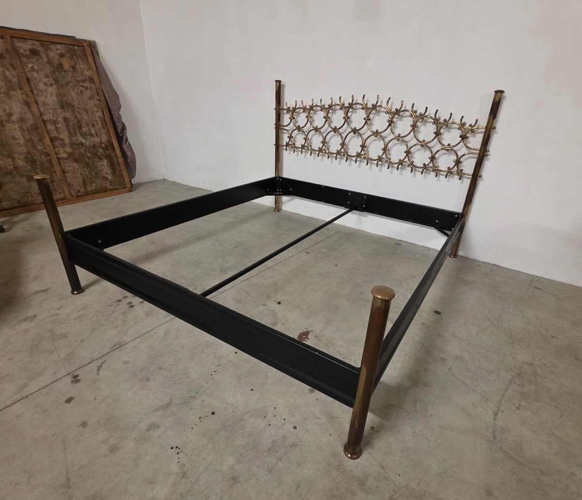 Letto di Arnaldo Pomodoro per Borsani-photo-6