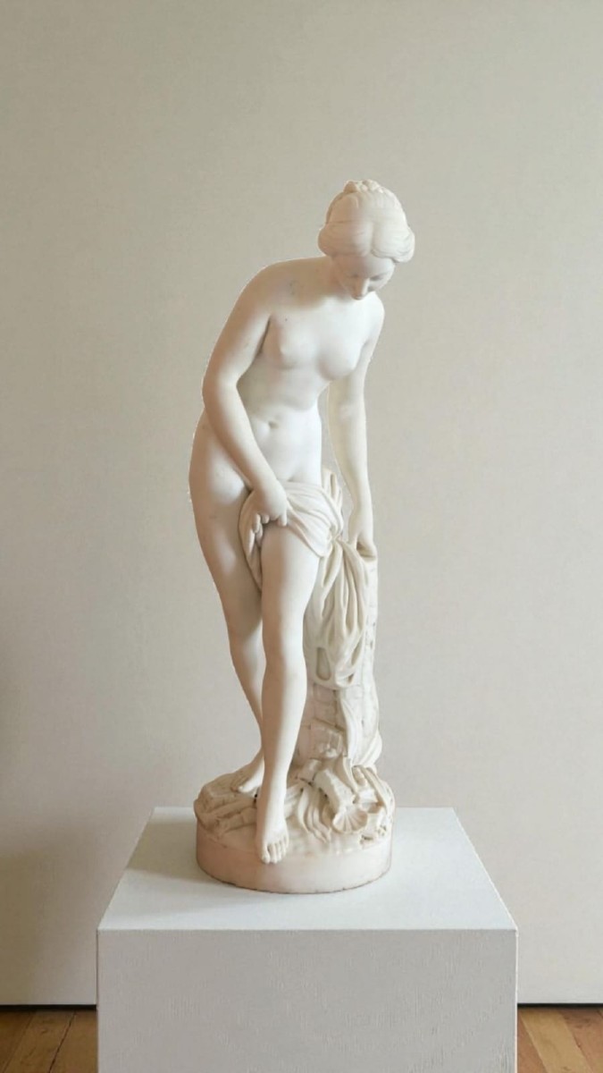 Scultura in marmo bianco statuario, XIX secolo. "Venere" di Falconet (1716-1791)