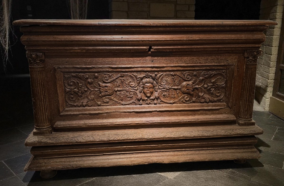 Cassa nuziale rinascimentale della fine del XVI secolo. Italia