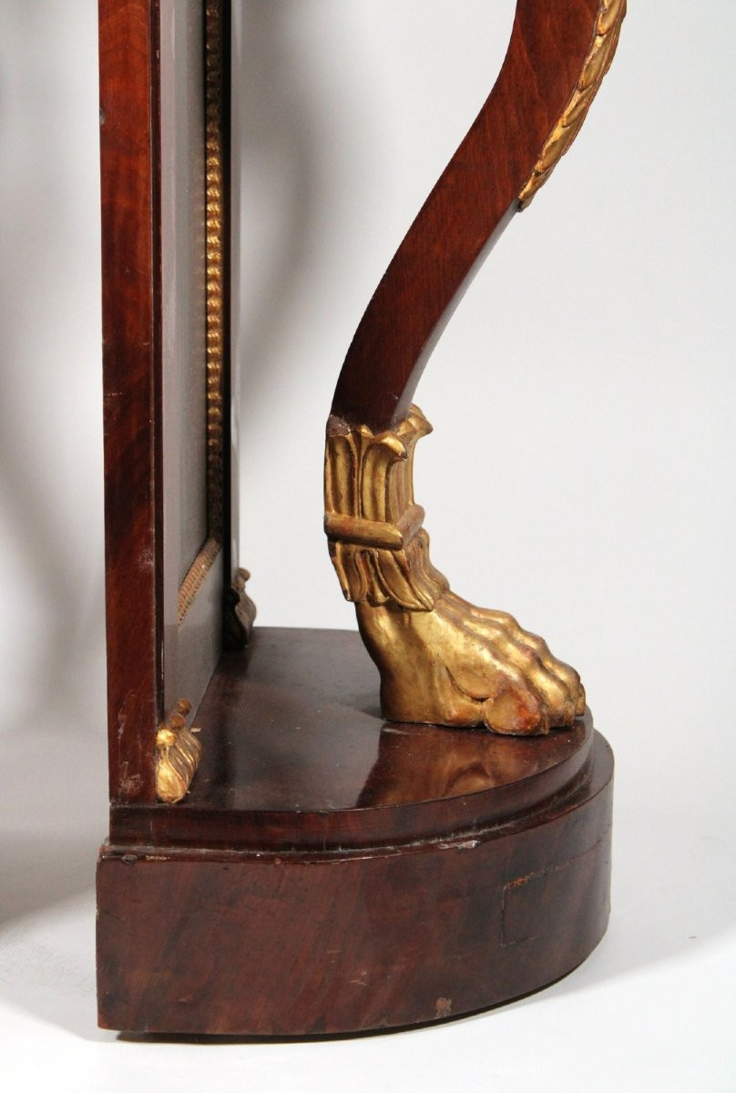 Coppia di consolle a mezzaluna, in mogano e legno dorato, Impero, inizio XIX. Italia-photo-3
