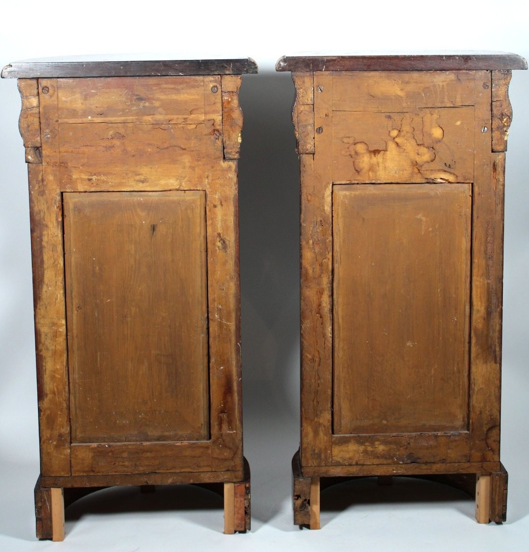 Coppia di consolle a mezzaluna, in mogano e legno dorato, Impero, inizio XIX. Italia-photo-4