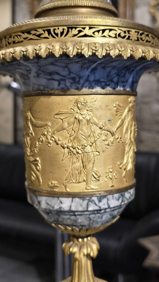 Grande coppia di Cassolette  in bronzo dorato e marmo, fine XVIII/inizio XIX-photo-3