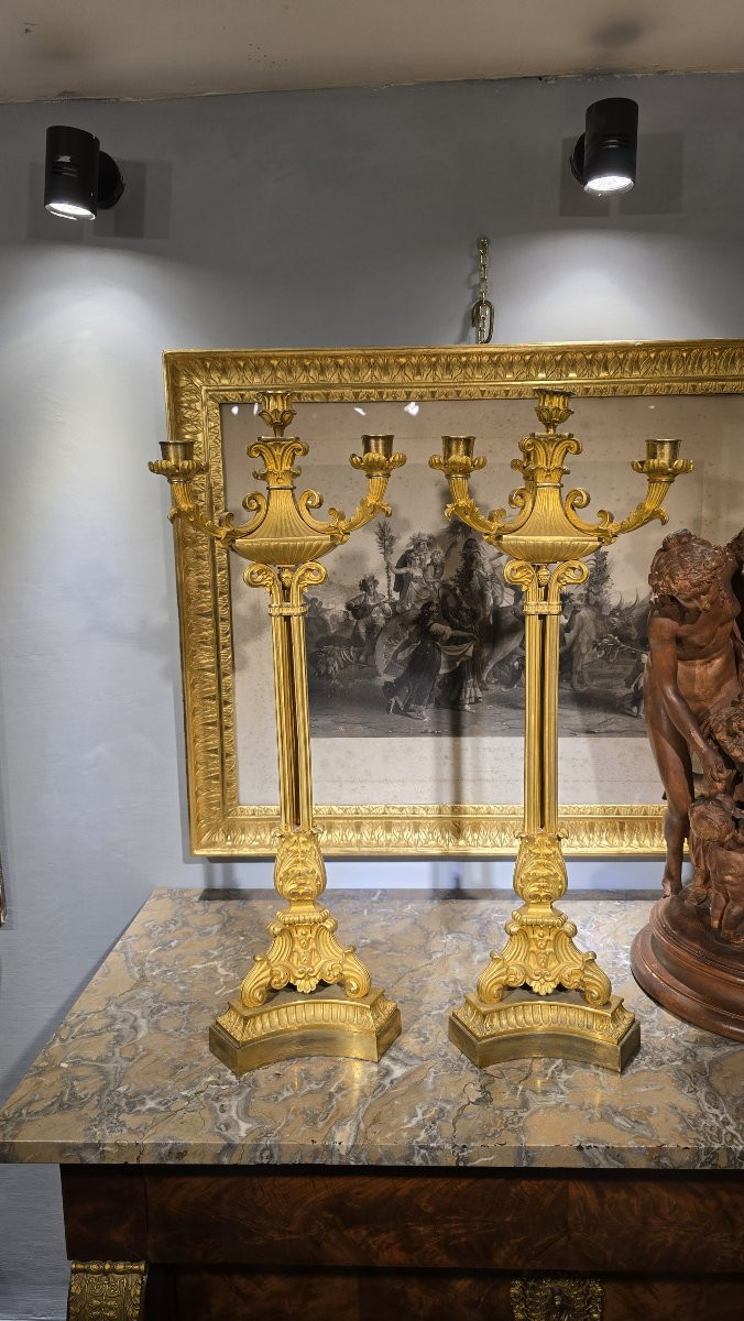 Grande coppia di candelabri in bronzo dorato, XIX secolo-photo-1