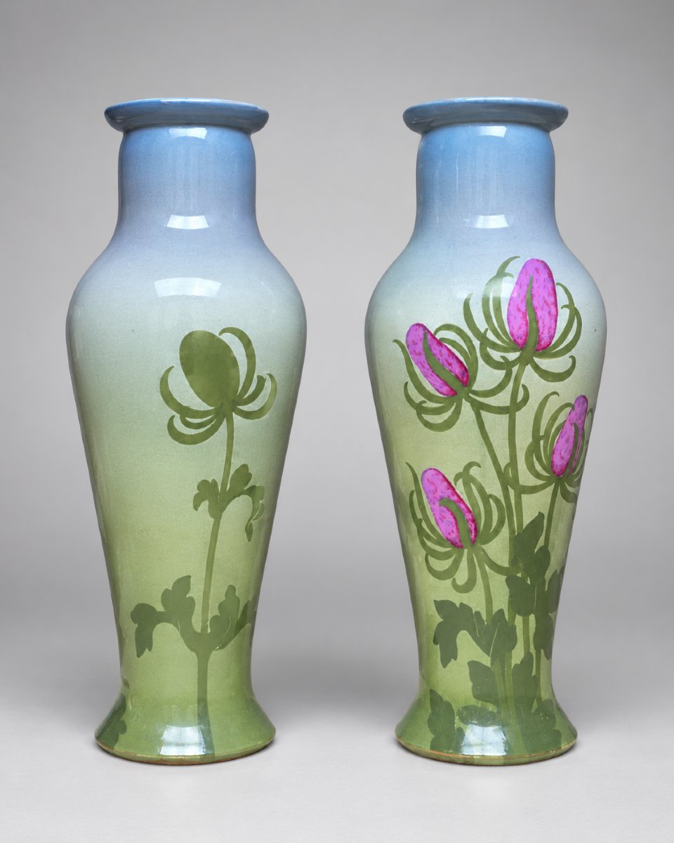 Sarreguemines – Coppia di vasi Art Nouveau / Liberty in faïence smaltata – Francia, 1902 circa-photo-3