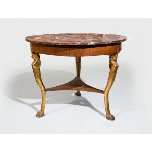 Tavolo "Ritorno dall'Egitto", XIX secolo, Italia, Placcatura in ciliego e sfingi dorate