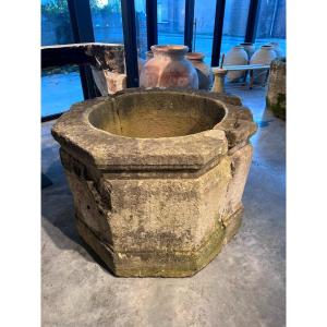 Sandstone Well, 18th Century