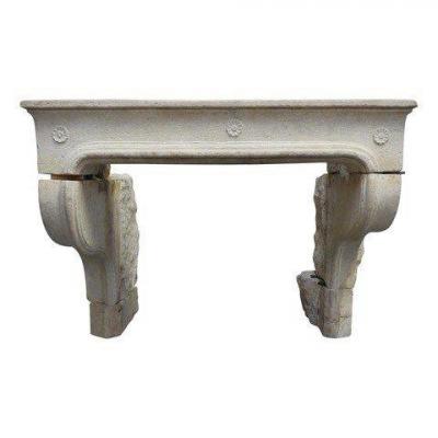 Louis XIV Fireplace In French Limestone, 18th Century