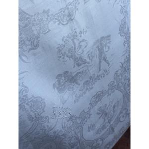 Antique Tablecloth 540 X 245 Cm And 14 Damask Linen And Silk Napkins, Figurative Cherub Design