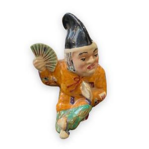 Stattford Shire Shorter & Son  Chinois à l'éventail Flacon En Faïence Polychrome