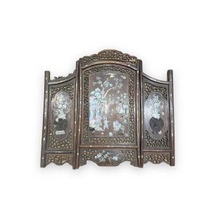 Screen Screen In Mother Of Pearl And Rosewood Late Nineteenth Early Twentieth