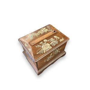 Cigarette Tobacco Box In Rosewood And Mother Of Pearl