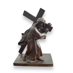 Christ Carrying His Cross Sculpture In Spelter XIXth