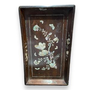 19th Century Indochinese Tray In Mother Of Pearl And Rosewood Butterfly Decor
