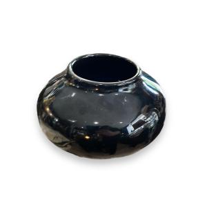 Max Idlas Black Ceramic Vase