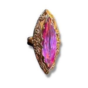 Navette Ring In Yellow Gold And Pink Spinel From Russia 