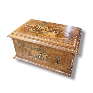Important Marquetry Box From India And Punjab