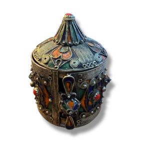 Curiosity: Kabyle Berber Enameled Box Bracelet