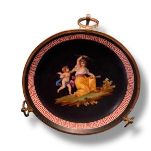 Venus And Cupid Porcelain Bowl, 19th Century