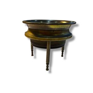 19th Century Tripod Convex Magnifying Glass