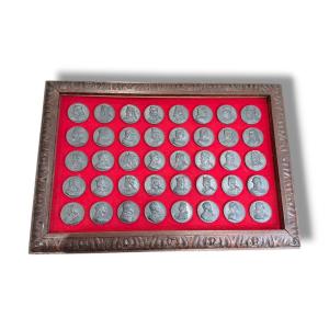 Numismatic Gallery Of The Kings Of France 40 Medals