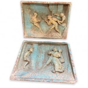 Paire De Bas Reliefs En Fonte Signés A. Stella 