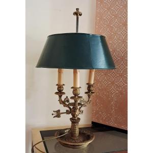 Called "lamp Bouillotte"