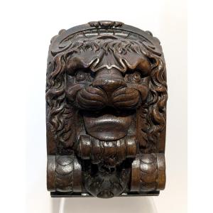 Lion's Head Mascaron - 19th Century In The Style Of The 17th Century 