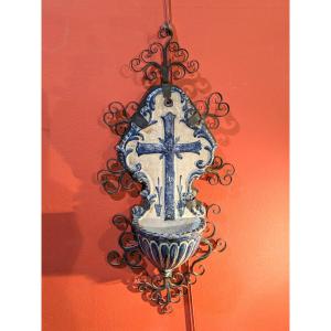 Large 18th-century Stoup - Wrought Iron Frame - Spain ?