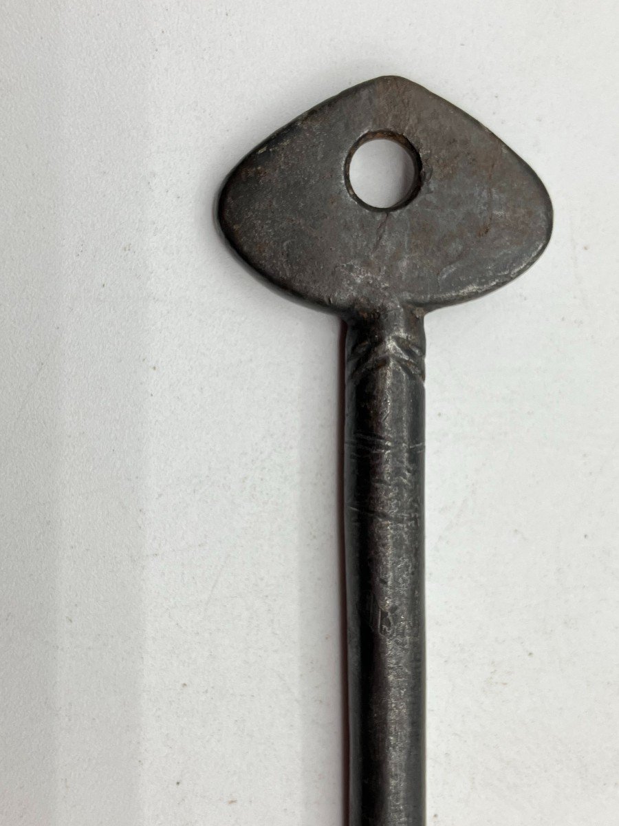 Chiave in ferro forgiato-photo-1
