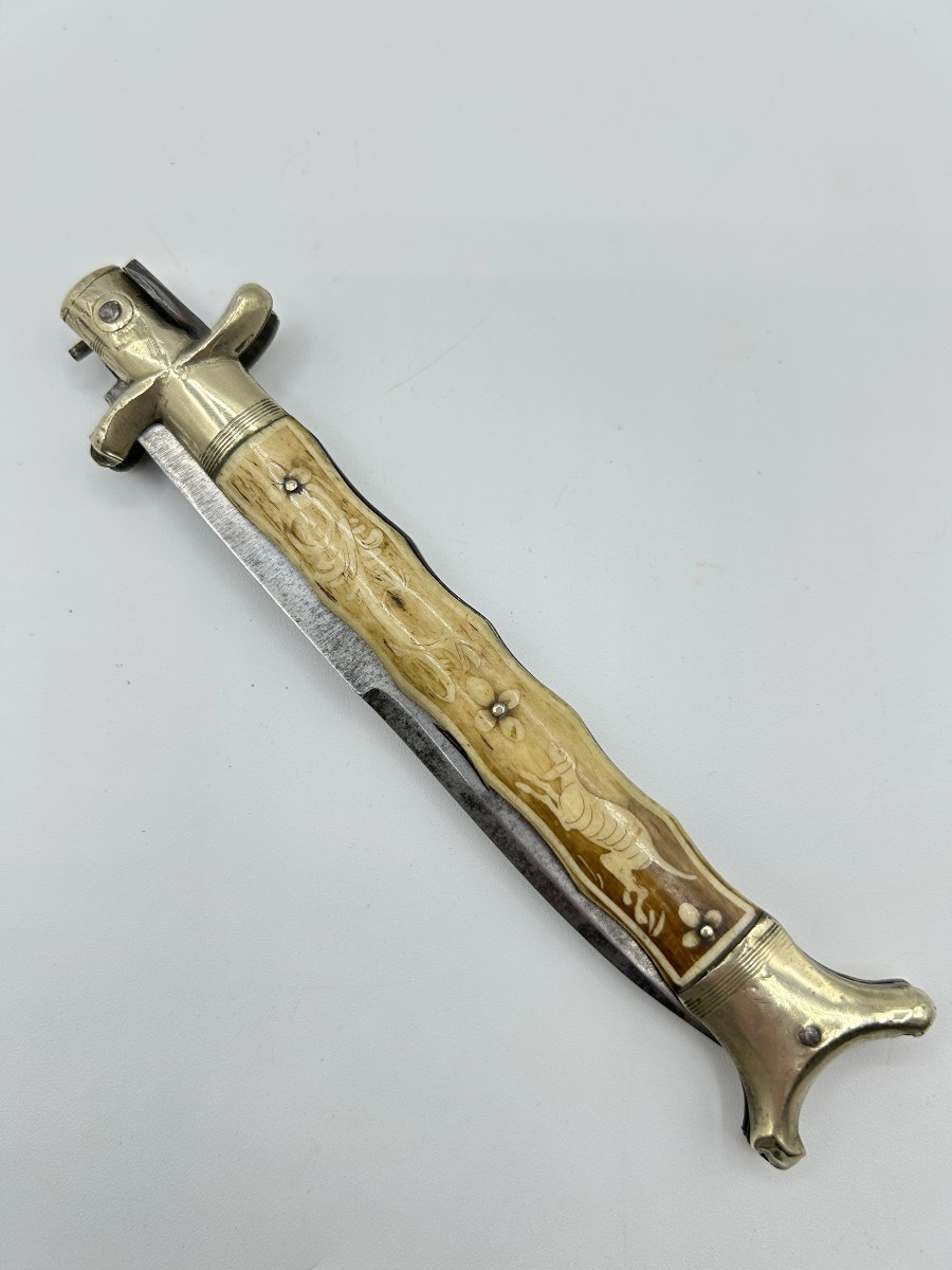 coltello in ferro forgiato