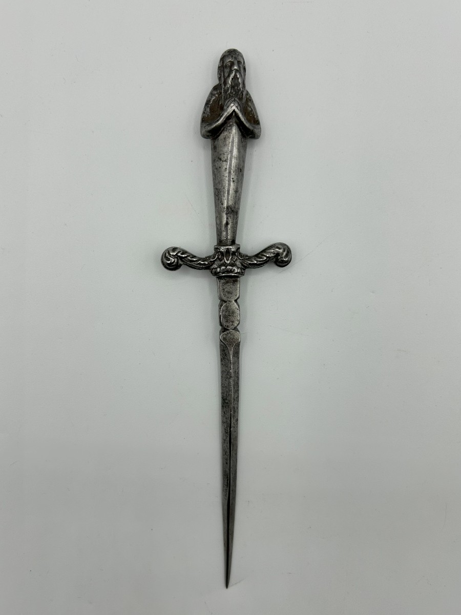 Stiletto in ferro forgiato
