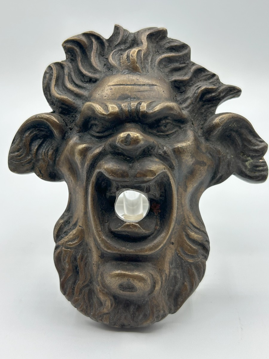 Mascherone in bronzo