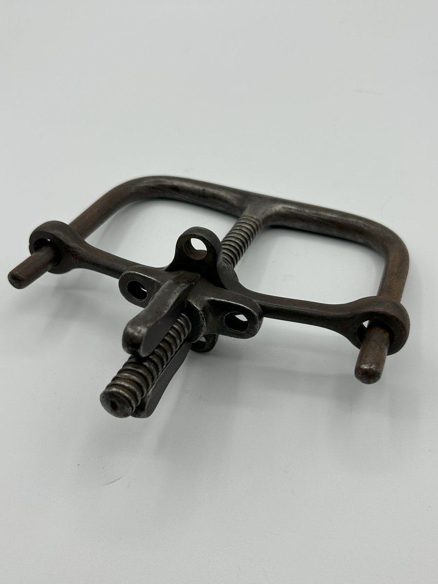 Manette in ferro forgiato-photo-2