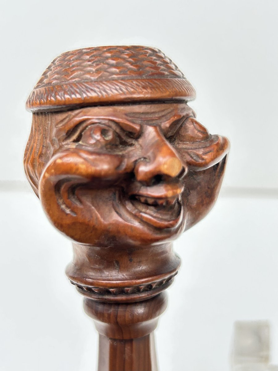 Schiaccia nocciole in legno-photo-2