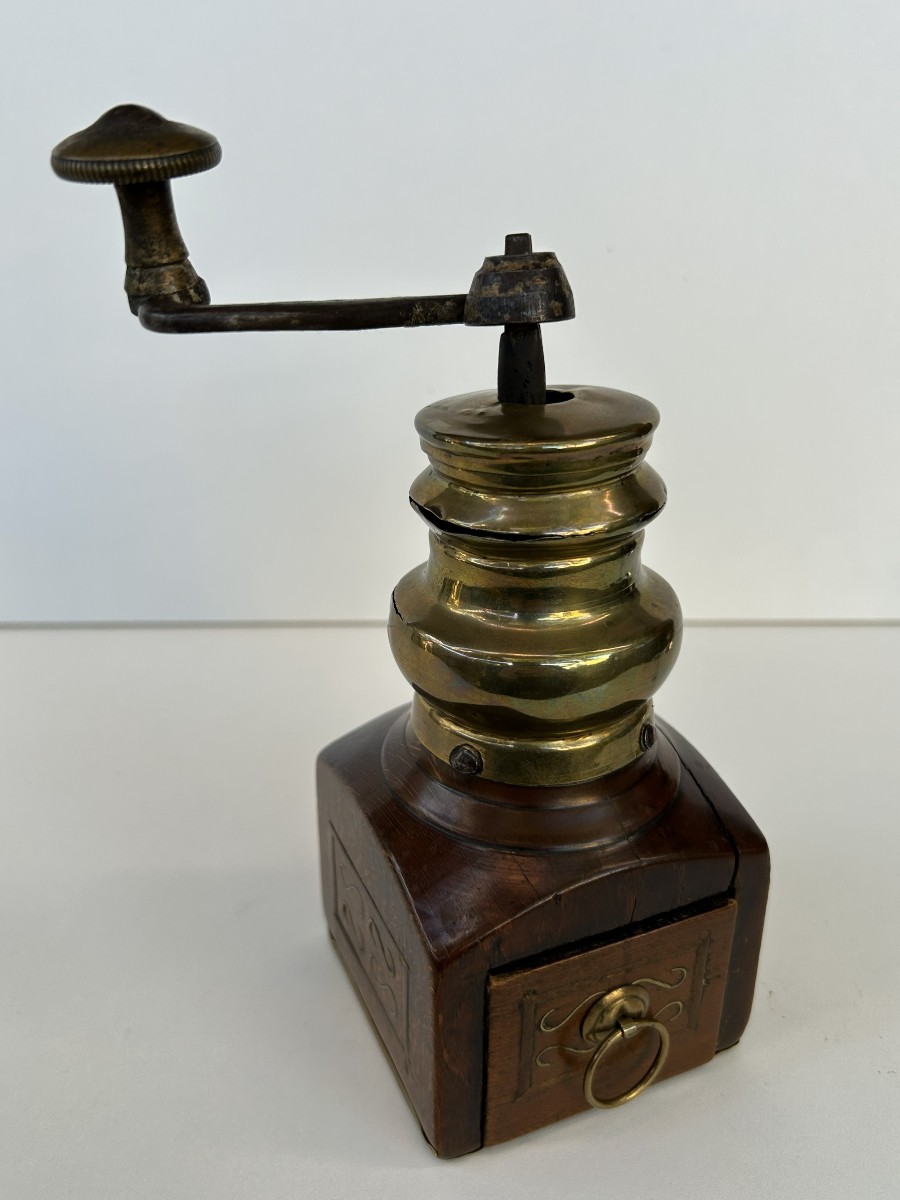 Macinacaffe'  in  legno