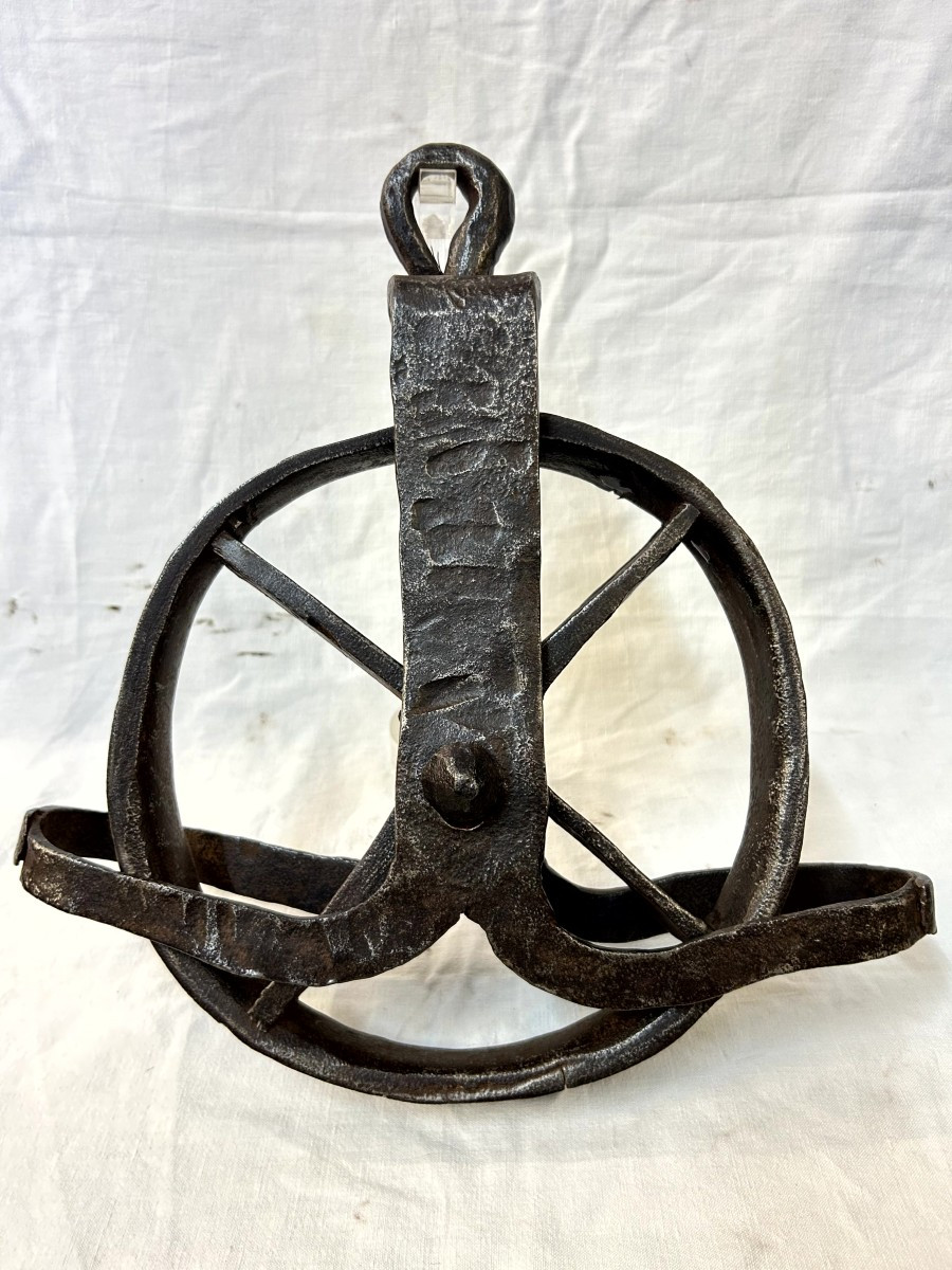 Carrucola in ferro forgiato