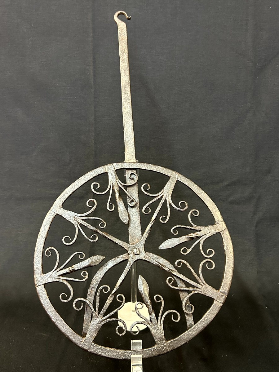 Griglia girevole in ferro forgiato