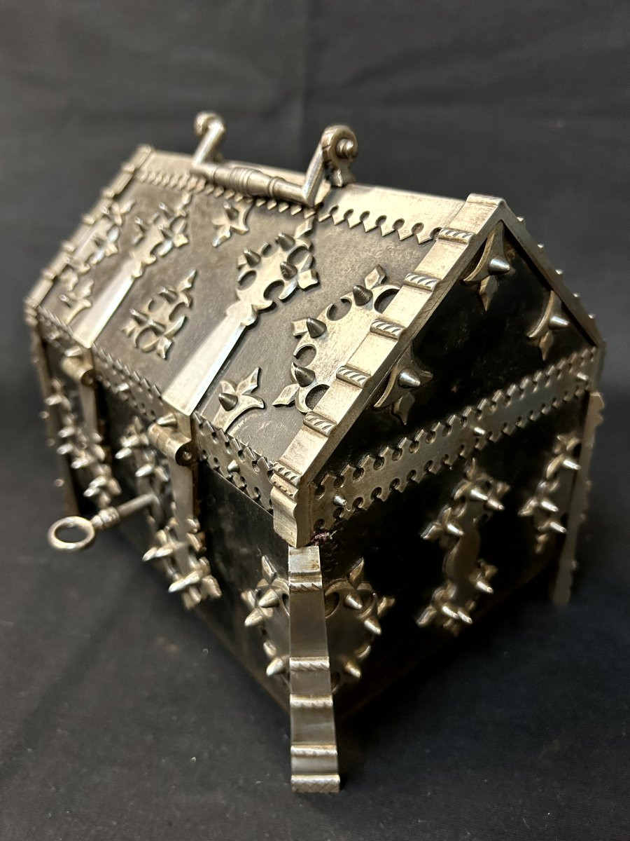 Forziere in ferro forgiato-photo-3