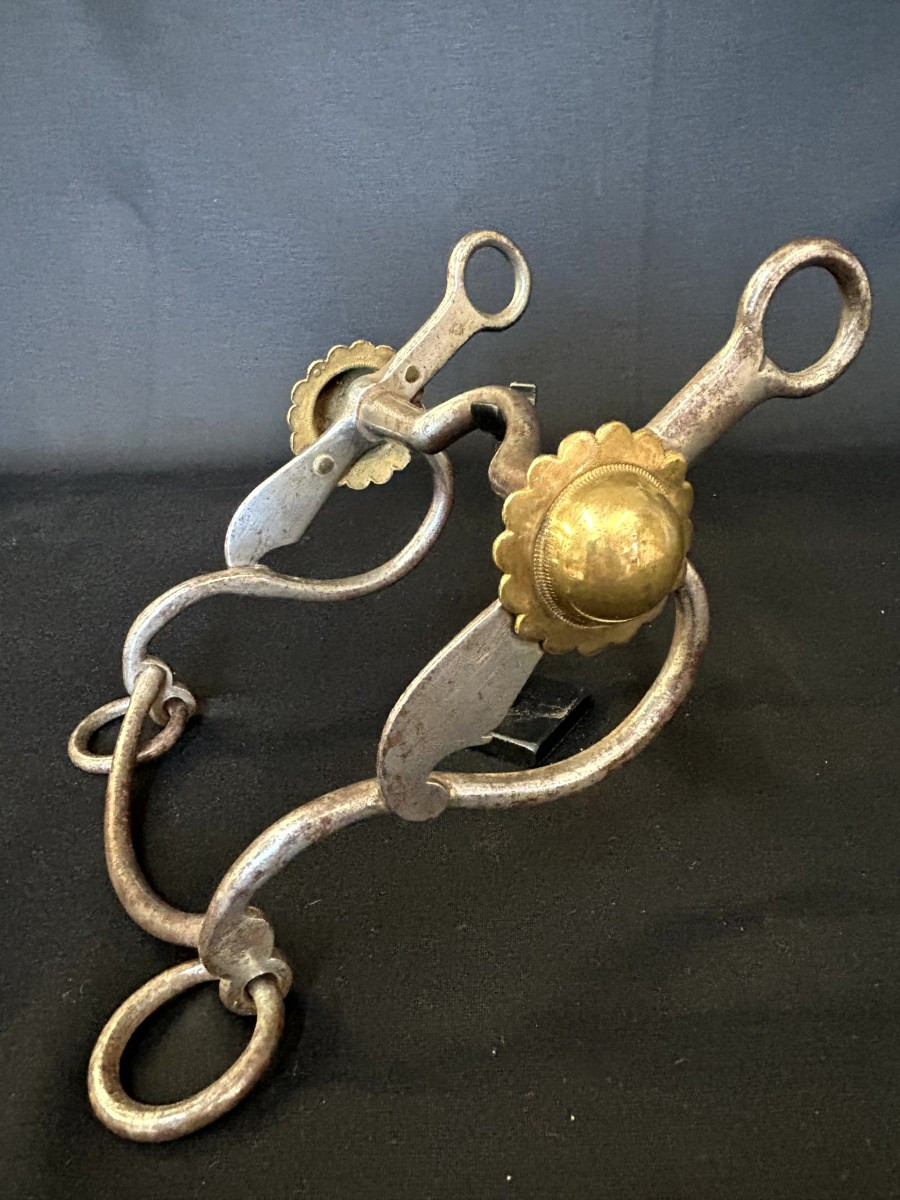 Morso da cavallo in ferro forgiato